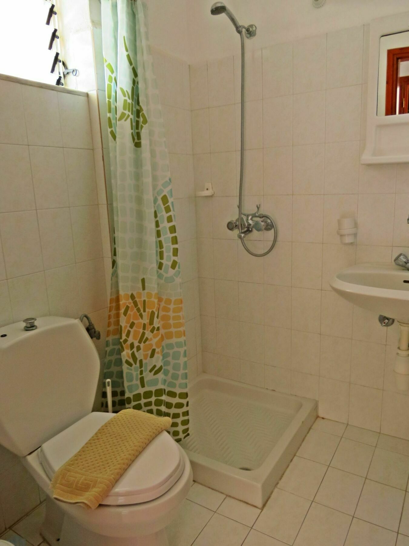 Debby Apartments Ялисос Екстериор снимка